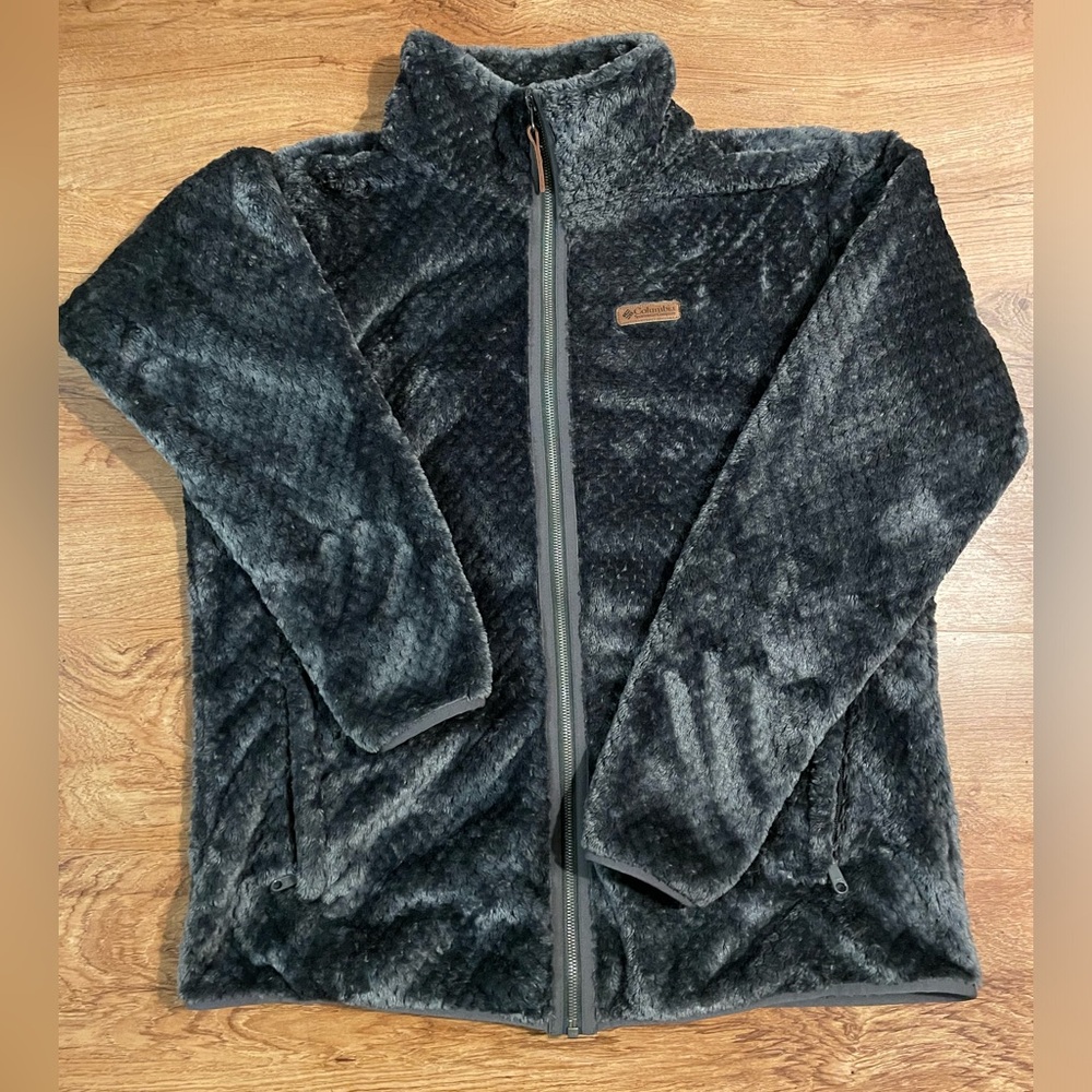 Columbia fluffy jacket new without tags